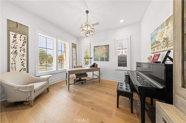 Chandelier, Home Office, Interior, Pendant Lights, Piano, Recessed Lighting, Wood Texture Flooring