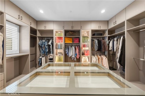 Interior, Recessed Lighting, Walk-in Closets