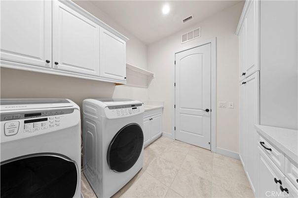 Interior, Recessed Lighting, Washer