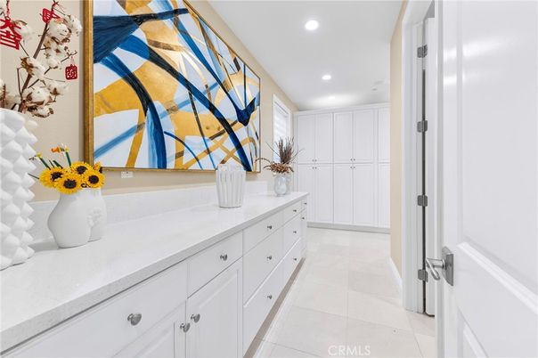 Interior, Recessed Lighting