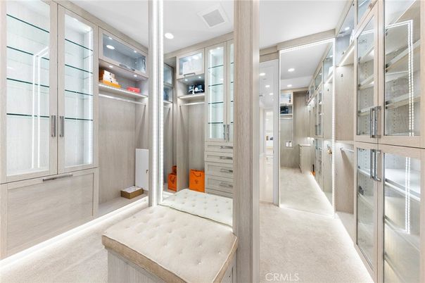 Interior, Recessed Lighting, Walk-in Closets