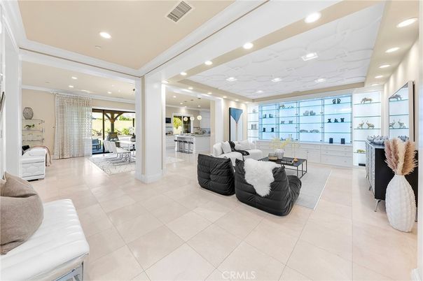 Interior, Kitchen, Living room, Recessed Lighting, Stainless Steel Appliances