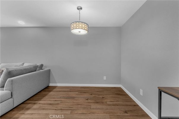 Interior, Pendant Lights, Recessed Lighting, Wood Texture Flooring
