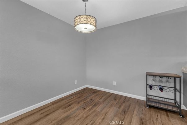 Interior, Pendant Lights, Wood Texture Flooring