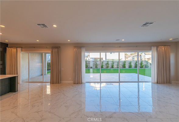 Empty room, Interior, Marble, Recessed Lighting