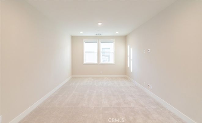 Empty room, Interior, Recessed Lighting