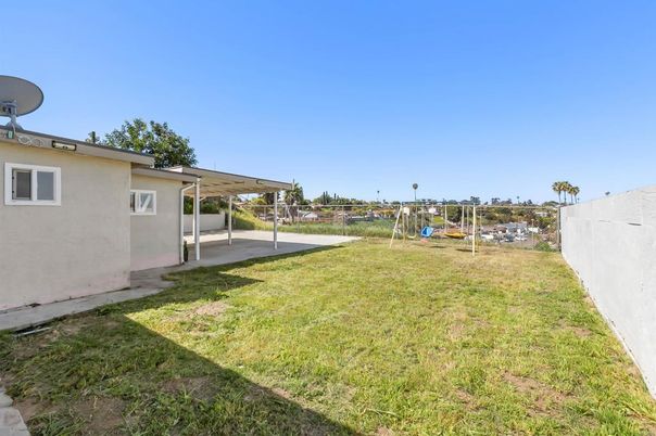 Backyard, Exterior, Playground