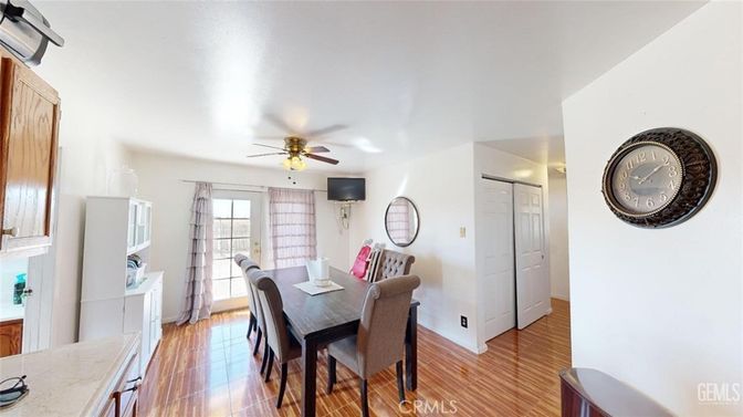 Dining room, Interior, Wood Texture Flooring
