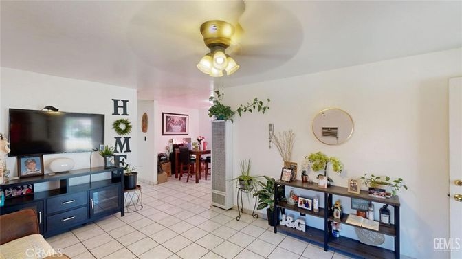 Dining room, Interior