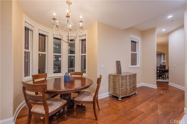 Chandelier, Dining room, Interior, Recessed Lighting, Wood Texture Flooring