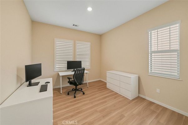 Home Office, Interior, Recessed Lighting, Wood Texture Flooring