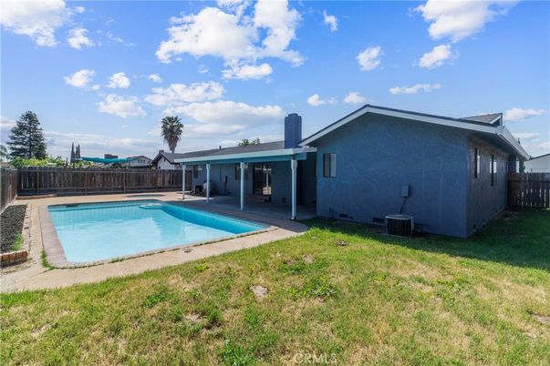 Backyard, Exterior, Pool