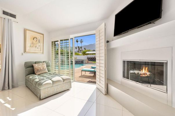 Fireplace, Interior