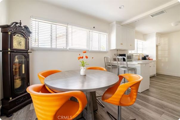 Dining room, Interior, Kitchen, Recessed Lighting, Wood Texture Flooring