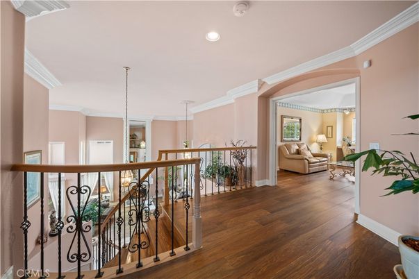 Chandelier, Interior, Recessed Lighting, Wood Texture Flooring