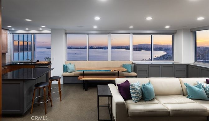 Interior, Living room, Recessed Lighting, Water