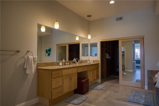 Bathroom, Dual Sink Vanities, Interior, Pendant Lights, Recessed Lighting