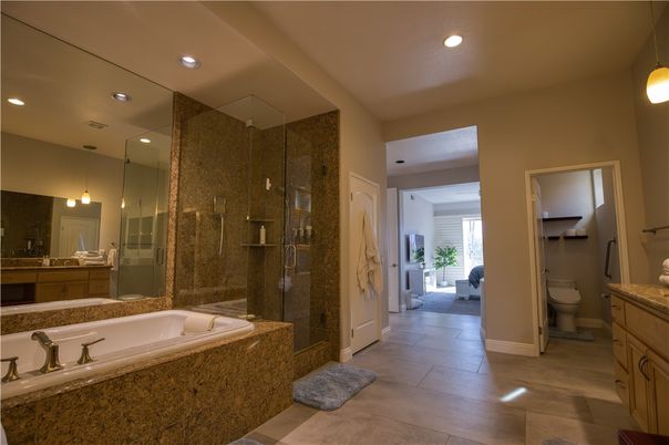 Bathroom, Glass Shower, Interior, Pendant Lights, Recessed Lighting