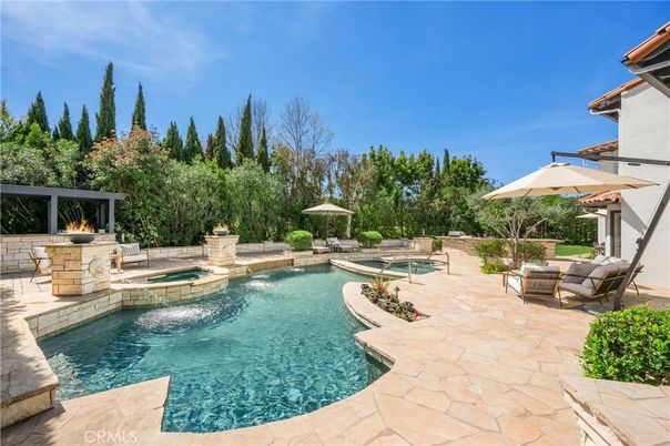 Exterior, Fireplace, Pool