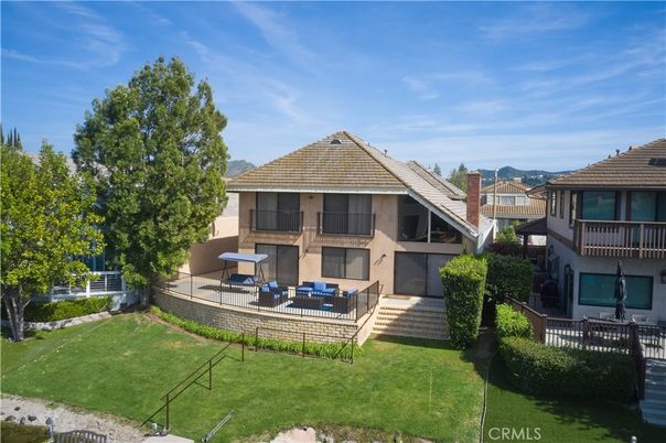 Backyard, Exterior, Facade, Queen Anne Victorian