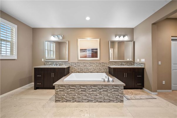 Bathroom, Dual Sink Vanities, Interior, Marble, Recessed Lighting