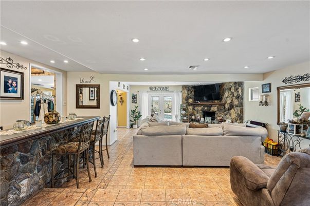 Fireplace, Interior, Living room, Recessed Lighting