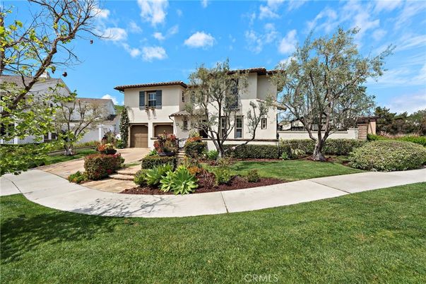 Backyard, Exterior, Facade, Mediterranean