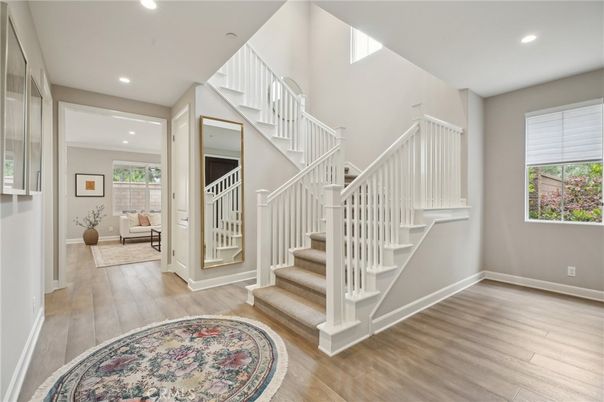 Interior, Recessed Lighting, Wood Texture Flooring