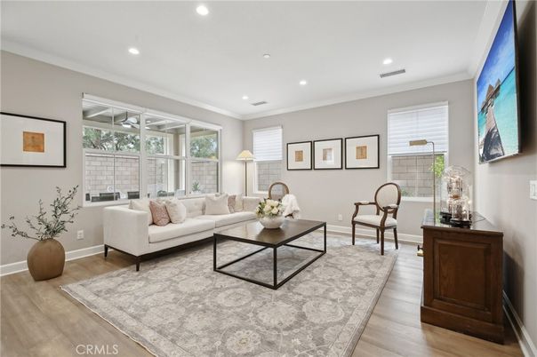 Interior, Living room, Recessed Lighting, Wood Texture Flooring