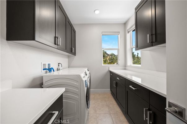 Interior, Recessed Lighting, Washer