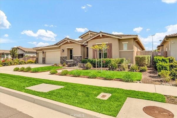 Attached, Backyard, Exterior, Facade, Mediterranean