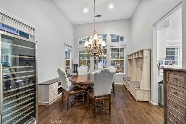 Chandelier, Dining room, Interior, Recessed Lighting, Wood Texture Flooring