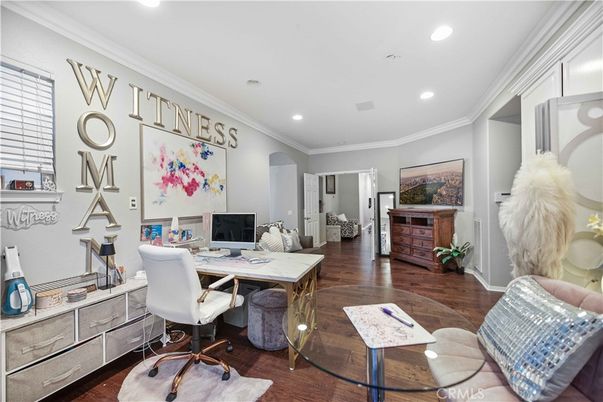 Home Office, Interior, Recessed Lighting, Wood Texture Flooring
