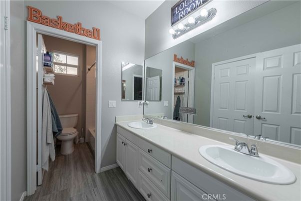 Bathroom, Dual Sink Vanities, Interior, Wood Texture Flooring