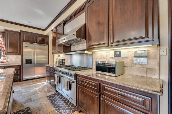 Interior, Kitchen, Stainless Steel Appliances