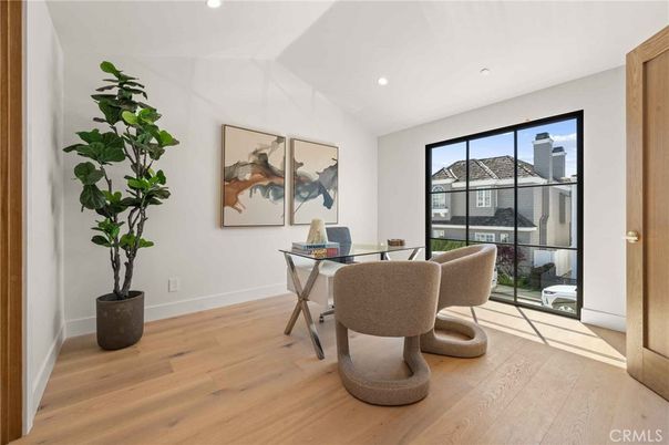 Home Office, Interior, Recessed Lighting, Wood Texture Flooring