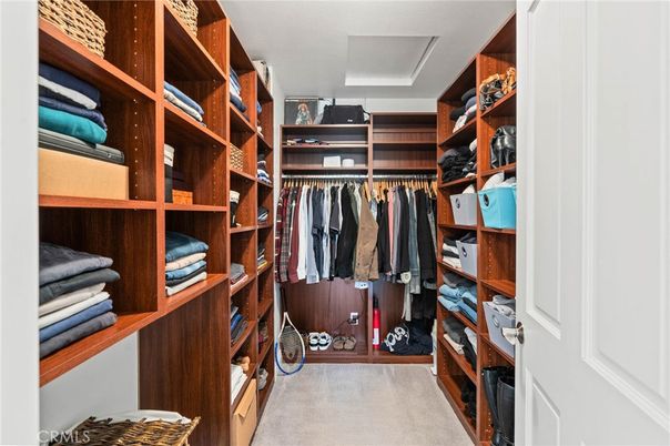 Interior, Walk-in Closets