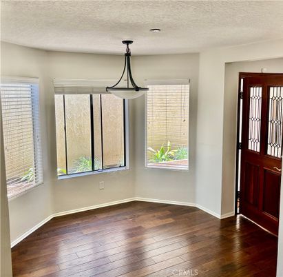 Empty room, Interior, Pendant Lights, Wood Texture Flooring