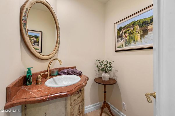 Bathroom, Interior, Tile Countertops