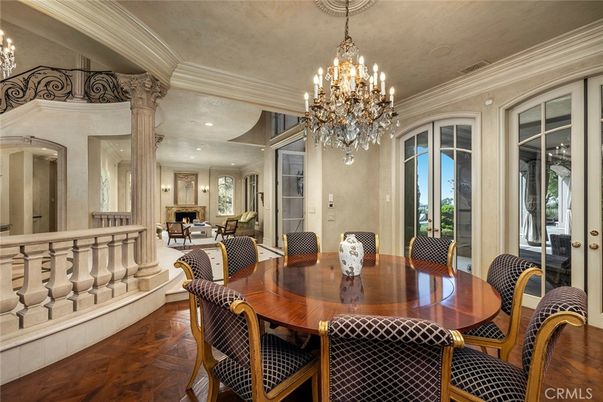Chandelier, Dining room, Interior, Living room, Recessed Lighting, Wood Texture Flooring