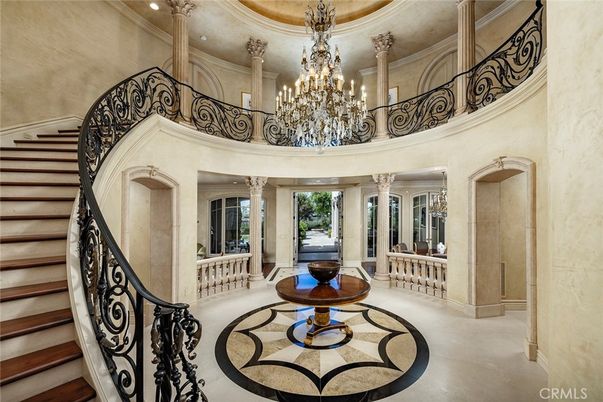 Chandelier, Interior, Recessed Lighting