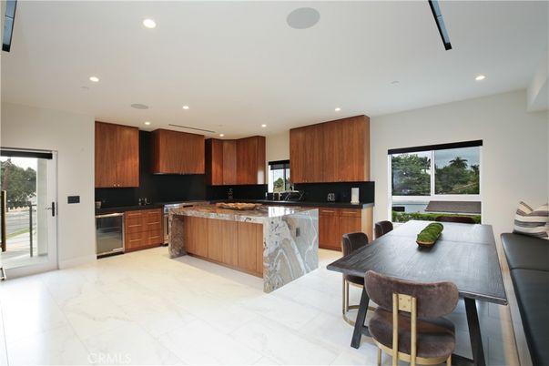 Dining room, Interior, Kitchen, Marble, Recessed Lighting, Stainless Steel Appliances