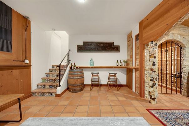 Interior, Recessed Lighting, Wine Storage