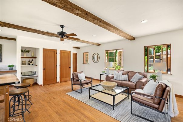 Interior, Living room, Recessed Lighting, Wooden Beams, Wood Texture Flooring