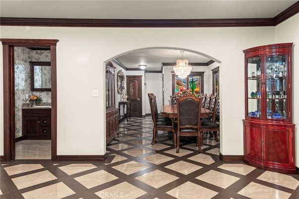 Chandelier, Dining room, Interior