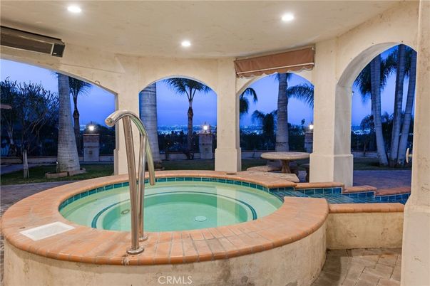 Exterior, Pool, Recessed Lighting