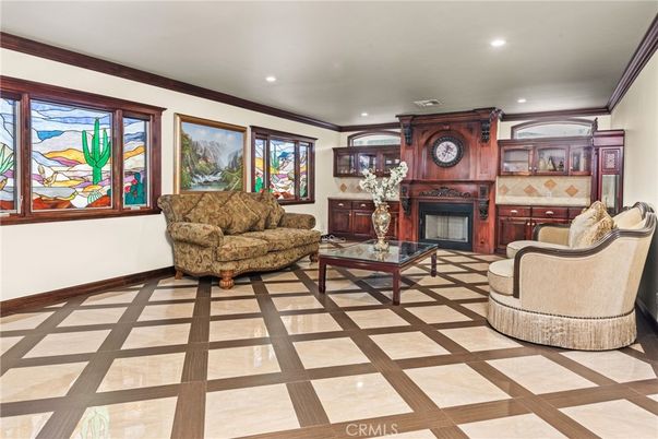 Fireplace, Interior, Living room, Recessed Lighting
