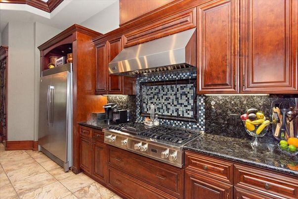 Interior, Kitchen, Stainless Steel Appliances