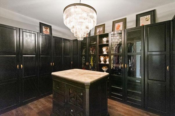 Chandelier, Interior, Wood Texture Flooring