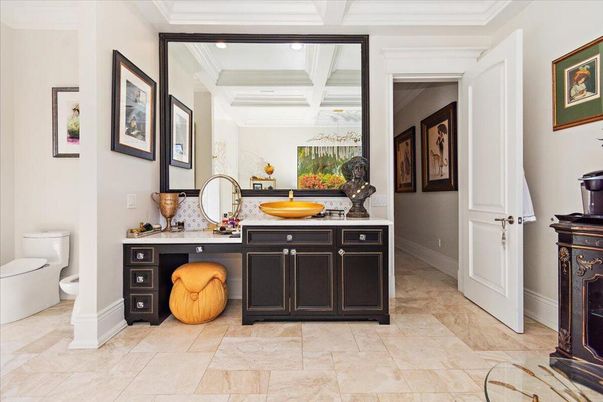 Bathroom, Interior, Recessed Lighting